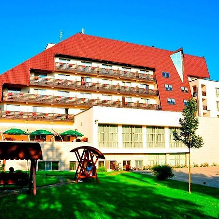 Hotel Clermont Covasna Eksteriør billede