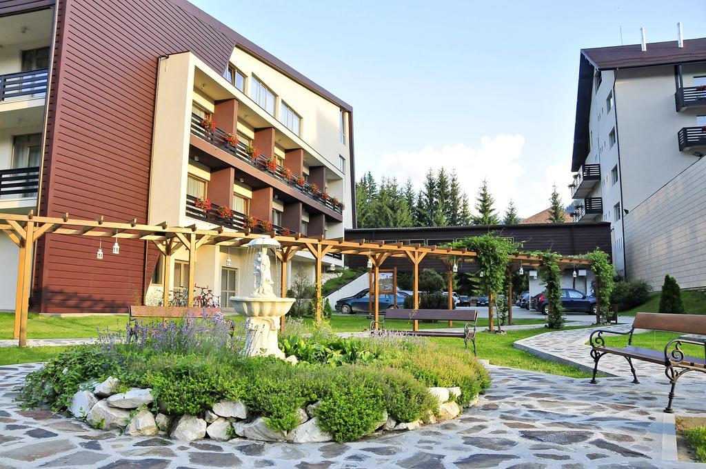 Hotel Clermont Covasna Eksteriør billede