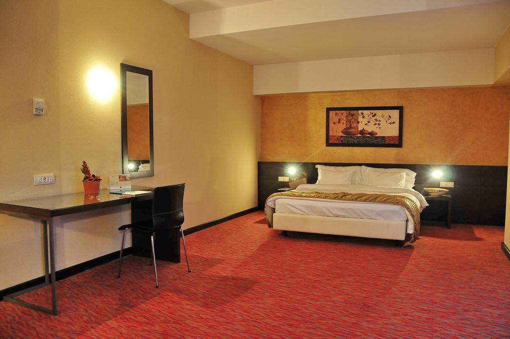 Hotel Clermont Covasna Værelse billede