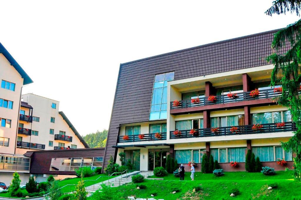 Hotel Clermont Covasna Eksteriør billede