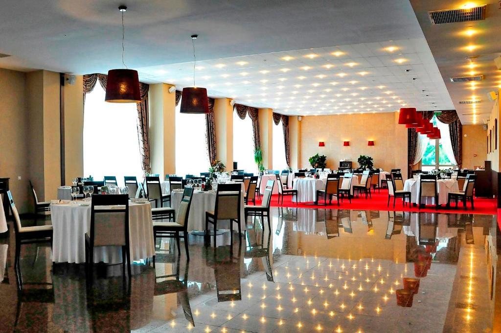Hotel Clermont Covasna Eksteriør billede